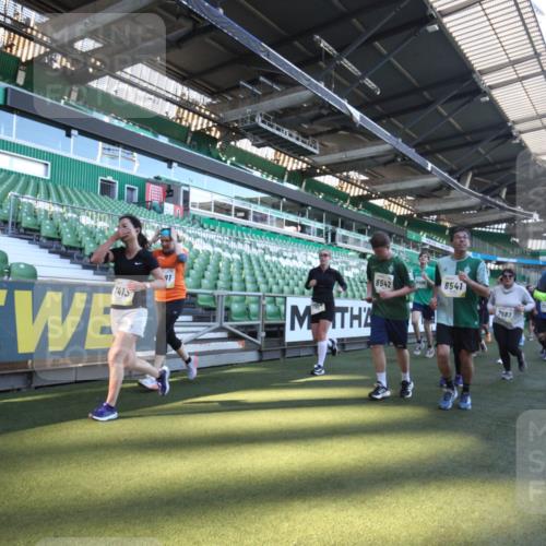 06.10.2024 - 19. swb-Marathon Bremen Yannick Fuchs http://msf.ph/oto/7364402 06.10.2024 10:34:53 Laufen im Stadion 7034, 7035, 7138, 7156, 7162, 7204, 7242, 7251, 7262, 7295, 7307, 7321, 7335, 7377, 7413, 7436, 7443, 7478, 7479, 7502, 7507, 7587, 7644, 7679, 7680, 7690, 7699, 7722, 7757, 7772, 7773, 7864, 7899, 7900, 7918, 7926, 7954, 7955, 7980, 7981, 8074, 8085, 8088, 8115, 8118, 8122, 8144, 8152, 8166, 8183, 8246, 8363, 8366, 8378, 8429, 8450, 8472, 8494, 8495, 8496, 8506, 8509, 8539, 8541, 8542, 8588, 8589, 8670, 8678, 8698, 8760, 8839, 8848, 9015 meine-sportfotos.de