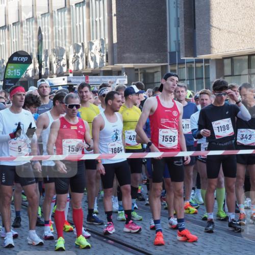06.10.2024 - 19. swb-Marathon Bremen Luisa Fischer http://msf.ph/oto/7364418 06.10.2024 09:29:23 Allgemein zum Event 3, 30, 3, 15, 30, 990, 9, 156, 1664, 47, 1558, 411, 1198, 342, 178 meine-sportfotos.de
