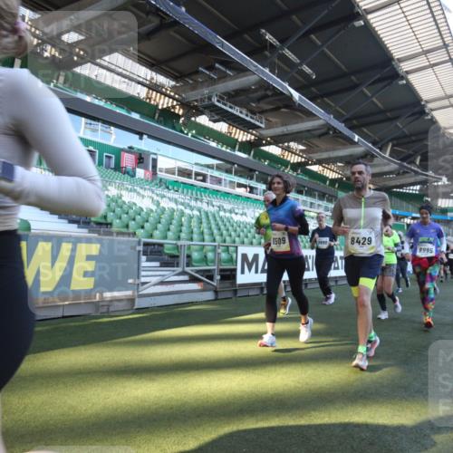 06.10.2024 - 19. swb-Marathon Bremen Yannick Fuchs http://msf.ph/oto/7364666 06.10.2024 10:35:08 Laufen im Stadion 7034, 7035, 7042, 7138, 7155, 7162, 7204, 7226, 7251, 7258, 7266, 7295, 7321, 7335, 7413, 7443, 7468, 7478, 7479, 7490, 7502, 7587, 7644, 7679, 7680, 7690, 7699, 7757, 7772, 7773, 7829, 7830, 7863, 7864, 7899, 7900, 7902, 7923, 7926, 7932, 7954, 7955, 7981, 8073, 8074, 8088, 8118, 8144, 8152, 8183, 8225, 8246, 8366, 8370, 8378, 8409, 8410, 8429, 8449, 8450, 8472, 8494, 8495, 8496, 8506, 8509, 8539, 8541, 8542, 8588, 8589, 8698, 8760, 8799, 8839, 8848 meine-sportfotos.de