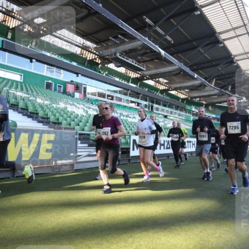 06.10.2024 - 19. swb-Marathon Bremen Yannick Fuchs http://msf.ph/oto/7364731 06.10.2024 10:35:14 Laufen im Stadion 7034, 7035, 7042, 7138, 7155, 7162, 7204, 7226, 7251, 7258, 7266, 7295, 7321, 7335, 7341, 7353, 7428, 7443, 7468, 7478, 7479, 7490, 7644, 7690, 7699, 7772, 7773, 7829, 7830, 7863, 7864, 7899, 7900, 7902, 7923, 7932, 7955, 8073, 8074, 8088, 8118, 8121, 8144, 8152, 8183, 8191, 8225, 8366, 8370, 8378, 8409, 8410, 8421, 8429, 8449, 8450, 8506, 8509, 8539, 8588, 8589, 8595, 8698, 8760, 8799, 8848, 8952 meine-sportfotos.de