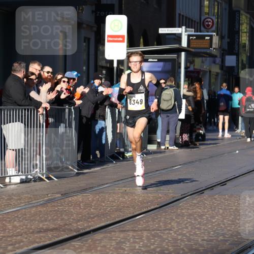 06.10.2024 - 19. swb-Marathon Bremen Strokosch-Dieckow http://msf.ph/oto/7364775 06.10.2024 10:27:18 Laufen 8349 meine-sportfotos.de