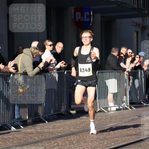 06.10.2024 - 19. swb-Marathon Bremen Strokosch-Dieckow http://msf.ph/oto/7364800 06.10.2024 10:27:19 Laufen 8349 meine-sportfotos.de