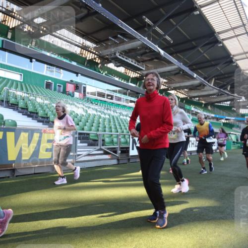 06.10.2024 - 19. swb-Marathon Bremen Yannick Fuchs http://msf.ph/oto/7364884 06.10.2024 10:35:22 Laufen im Stadion 7034, 7035, 7042, 7138, 7155, 7162, 7226, 7251, 7258, 7266, 7295, 7321, 7341, 7353, 7393, 7428, 7468, 7478, 7479, 7490, 7644, 7690, 7699, 7829, 7830, 7863, 7899, 7900, 7902, 7904, 7923, 7932, 7955, 7967, 8073, 8074, 8088, 8121, 8144, 8183, 8191, 8225, 8366, 8370, 8378, 8409, 8410, 8421, 8429, 8449, 8450, 8506, 8509, 8588, 8589, 8595, 8698, 8760, 8799, 8952, 9029 meine-sportfotos.de