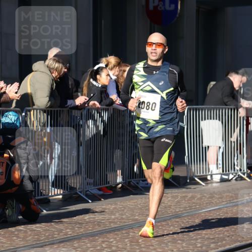 06.10.2024 - 19. swb-Marathon Bremen Strokosch-Dieckow http://msf.ph/oto/7365592 06.10.2024 10:30:08 Laufen 8080, 8560, 8600 meine-sportfotos.de