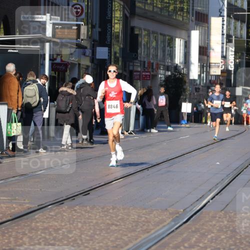 06.10.2024 - 19. swb-Marathon Bremen Strokosch-Dieckow http://msf.ph/oto/7366187 06.10.2024 10:31:42 Laufen 8300, 8371, 8513, 8846, 9063 meine-sportfotos.de
