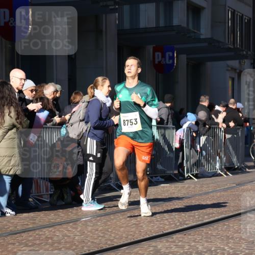 06.10.2024 - 19. swb-Marathon Bremen Strokosch-Dieckow http://msf.ph/oto/7366778 06.10.2024 10:32:25 Laufen 7247, 8211, 8647, 8753 meine-sportfotos.de