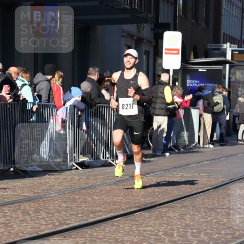 06.10.2024 - 19. swb-Marathon Bremen Strokosch-Dieckow http://msf.ph/oto/7367030 06.10.2024 10:32:40 Laufen 8211, 8647 meine-sportfotos.de