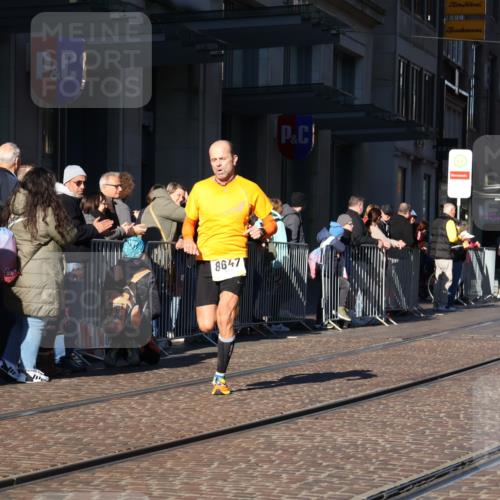 06.10.2024 - 19. swb-Marathon Bremen Strokosch-Dieckow http://msf.ph/oto/7367109 06.10.2024 10:32:49 Laufen 7838, 8647 meine-sportfotos.de