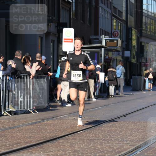 06.10.2024 - 19. swb-Marathon Bremen Strokosch-Dieckow http://msf.ph/oto/7367196 06.10.2024 10:33:18 Laufen 7838, 8139, 8423, 8543, 8664, 8735, 8938 meine-sportfotos.de