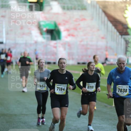 06.10.2024 - 19. swb-Marathon Bremen Yannick Fuchs http://msf.ph/oto/7388119 06.10.2024 10:27:38 Laufen im Stadion 7008, 7052, 7184, 7198, 7214, 7452, 7560, 7594, 7638, 7647, 7673, 7717, 7833, 7876, 8066, 8150, 8185, 8239, 8316, 8351, 8580, 8610, 8635, 8658, 8701, 8732, 8754, 8764, 8774, 8777, 8801, 8836, 8856, 8901, 8904, 8943, 8980, 9016, 9027, 9085, 9110 meine-sportfotos.de