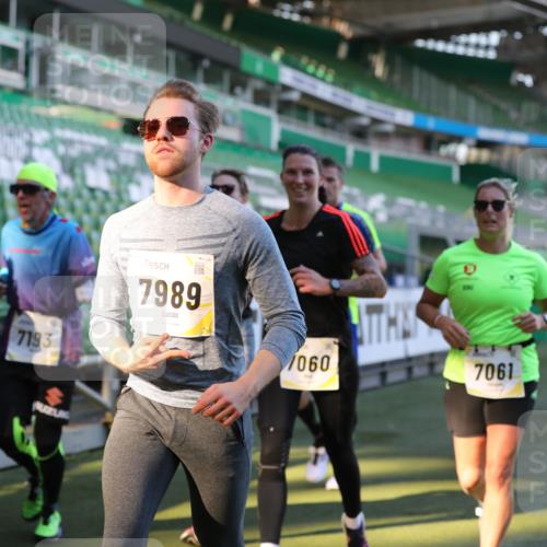 06.10.2024 - 19. swb-Marathon Bremen Yannick Fuchs http://msf.ph/oto/7448998 06.10.2024 10:29:51 Laufen im Stadion 7060, 7061, 7066, 7117, 7146, 7176, 7193, 7194, 7334, 7340, 7361, 7370, 7372, 7384, 7412, 7451, 7542, 7620, 7696, 7706, 7714, 7768, 7784, 7800, 7823, 7870, 7931, 7983, 7989, 7992, 8001, 8092, 8098, 8109, 8215, 8330, 8362, 8424, 8458, 8570, 8575, 8609, 8629, 8763, 8767, 8768, 8803, 8835, 8854, 8869, 8875, 8925, 8951, 8953, 8954, 9001, 9066 meine-sportfotos.de