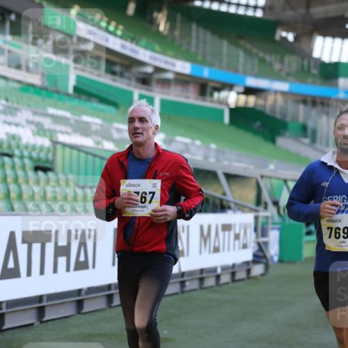06.10.2024 - 19. swb-Marathon Bremen Yannick Fuchs http://msf.ph/oto/7449008 06.10.2024 10:29:53 Laufen im Stadion 7060, 7061, 7066, 7117, 7146, 7176, 7193, 7194, 7334, 7340, 7361, 7372, 7384, 7412, 7451, 7542, 7620, 7696, 7706, 7714, 7768, 7784, 7800, 7823, 7870, 7931, 7983, 7989, 7992, 8001, 8092, 8098, 8109, 8215, 8219, 8330, 8362, 8424, 8458, 8465, 8524, 8570, 8575, 8609, 8629, 8639, 8763, 8767, 8768, 8803, 8834, 8835, 8854, 8869, 8875, 8925, 8951, 8953, 8954, 9001, 9066 meine-sportfotos.de