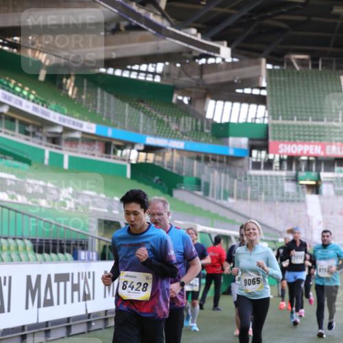 06.10.2024 - 19. swb-Marathon Bremen Yannick Fuchs http://msf.ph/oto/7449108 06.10.2024 10:30:21 Laufen im Stadion 7029, 7053, 7144, 7146, 7176, 7302, 7340, 7361, 7412, 7585, 7613, 7620, 7629, 7630, 7696, 7698, 7752, 7784, 7962, 8036, 8041, 8109, 8186, 8219, 8223, 8290, 8328, 8332, 8333, 8354, 8362, 8428, 8440, 8465, 8469, 8477, 8524, 8552, 8629, 8639, 8748, 8763, 8768, 8783, 8794, 8802, 8803, 8834, 8841, 8869, 8897, 8898, 8933, 9008, 9023, 9065, 9081 meine-sportfotos.de