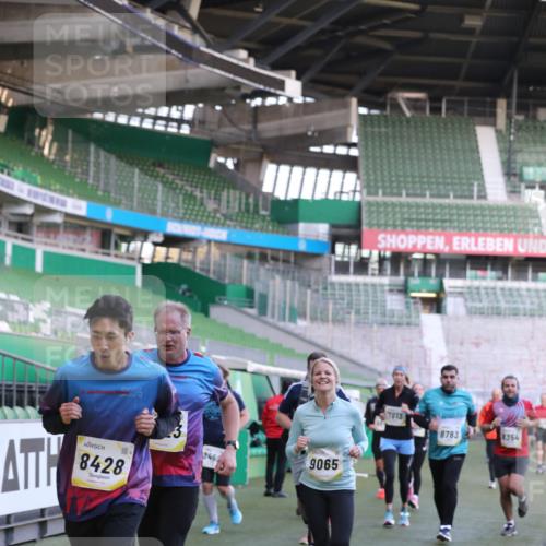 06.10.2024 - 19. swb-Marathon Bremen Yannick Fuchs http://msf.ph/oto/7449110 06.10.2024 10:30:22 Laufen im Stadion 7029, 7053, 7144, 7146, 7176, 7302, 7340, 7361, 7412, 7585, 7613, 7620, 7629, 7630, 7698, 7752, 7784, 7962, 8036, 8041, 8109, 8186, 8219, 8223, 8290, 8328, 8332, 8333, 8354, 8362, 8428, 8440, 8465, 8469, 8477, 8524, 8552, 8629, 8639, 8748, 8763, 8768, 8783, 8794, 8802, 8803, 8834, 8841, 8869, 8897, 8898, 8933, 9008, 9023, 9065, 9081 meine-sportfotos.de