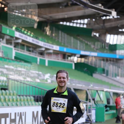 06.10.2024 - 19. swb-Marathon Bremen Yannick Fuchs http://msf.ph/oto/7449196 06.10.2024 10:30:45 Laufen im Stadion 7029, 7046, 7053, 7089, 7144, 7213, 7261, 7302, 7458, 7613, 7698, 7962, 8023, 8036, 8041, 8058, 8186, 8245, 8354, 8392, 8428, 8433, 8437, 8469, 8553, 8622, 8674, 8783, 8802, 8810, 8841, 8892, 8898, 8931, 8933, 8960, 8985, 9008, 9023, 9035, 9065, 9081 meine-sportfotos.de