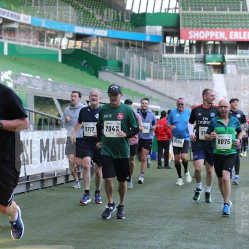 06.10.2024 - 19. swb-Marathon Bremen Yannick Fuchs http://msf.ph/oto/7449259 06.10.2024 10:31:05 Laufen im Stadion 7004, 7044, 7046, 7053, 7089, 7144, 7213, 7250, 7261, 7362, 7458, 7659, 7730, 7785, 7806, 7947, 7990, 8023, 8058, 8245, 8267, 8268, 8274, 8346, 8388, 8392, 8433, 8437, 8469, 8512, 8520, 8521, 8538, 8553, 8586, 8605, 8622, 8633, 8634, 8646, 8674, 8717, 8810, 8823, 8883, 8892, 8931, 8958, 8960, 8985, 9012, 9035, 9075, 9119, 9131 meine-sportfotos.de