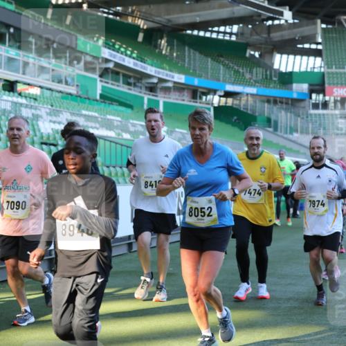 06.10.2024 - 19. swb-Marathon Bremen Yannick Fuchs http://msf.ph/oto/7449528 06.10.2024 10:32:01 Laufen im Stadion 7005, 7007, 7055, 7087, 7090, 7225, 7233, 7308, 7379, 7380, 7386, 7415, 7457, 7467, 7469, 7474, 7482, 7486, 7493, 7545, 7575, 7600, 7628, 7637, 7689, 7750, 7762, 7782, 7794, 7846, 7847, 7850, 7872, 7894, 7974, 8013, 8040, 8052, 8061, 8111, 8112, 8123, 8132, 8233, 8276, 8304, 8305, 8324, 8339, 8377, 8413, 8416, 8418, 8431, 8459, 8557, 8576, 8584, 8624, 8641, 8676, 8744, 8756, 8757, 8761, 8769, 8772, 8790, 8807, 8826, 8840, 8867, 8868, 8874, 8971, 9050, 9067 meine-sportfotos.de