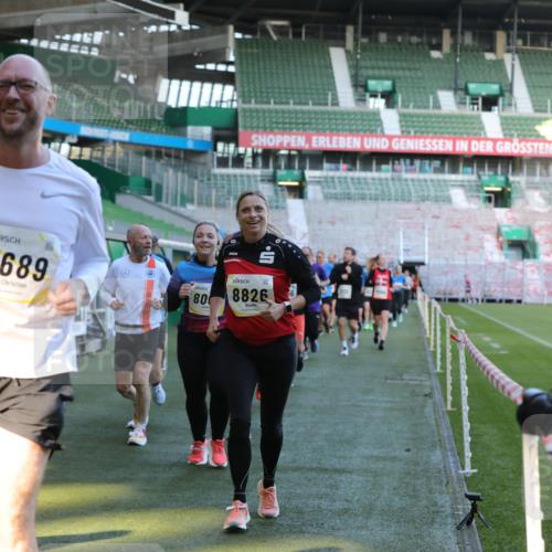 06.10.2024 - 19. swb-Marathon Bremen Yannick Fuchs http://msf.ph/oto/7449615 06.10.2024 10:32:11 Laufen im Stadion 7005, 7007, 7055, 7087, 7090, 7189, 7225, 7233, 7308, 7379, 7380, 7382, 7386, 7415, 7457, 7469, 7474, 7482, 7486, 7493, 7551, 7575, 7600, 7628, 7637, 7689, 7750, 7762, 7782, 7794, 7846, 7847, 7850, 7872, 7894, 7974, 8013, 8052, 8061, 8111, 8112, 8123, 8132, 8161, 8162, 8231, 8233, 8276, 8304, 8305, 8322, 8324, 8325, 8339, 8359, 8377, 8413, 8416, 8418, 8431, 8557, 8576, 8584, 8598, 8616, 8641, 8682, 8683, 8738, 8744, 8756, 8757, 8769, 8772, 8790, 8826, 8840, 8867, 8868, 8874 meine-sportfotos.de