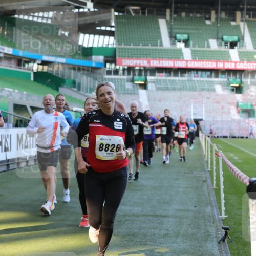 06.10.2024 - 19. swb-Marathon Bremen Yannick Fuchs http://msf.ph/oto/7449624 06.10.2024 10:32:11 Laufen im Stadion 7005, 7007, 7055, 7087, 7090, 7189, 7225, 7233, 7308, 7379, 7380, 7382, 7386, 7415, 7457, 7469, 7474, 7482, 7486, 7493, 7551, 7575, 7600, 7628, 7637, 7689, 7750, 7762, 7782, 7794, 7846, 7847, 7850, 7872, 7894, 7974, 8013, 8052, 8061, 8111, 8112, 8123, 8132, 8161, 8162, 8231, 8233, 8276, 8304, 8305, 8322, 8324, 8325, 8339, 8359, 8377, 8413, 8416, 8418, 8431, 8557, 8576, 8584, 8598, 8616, 8641, 8682, 8683, 8738, 8744, 8756, 8757, 8769, 8772, 8790, 8826, 8840, 8867, 8868, 8874 meine-sportfotos.de