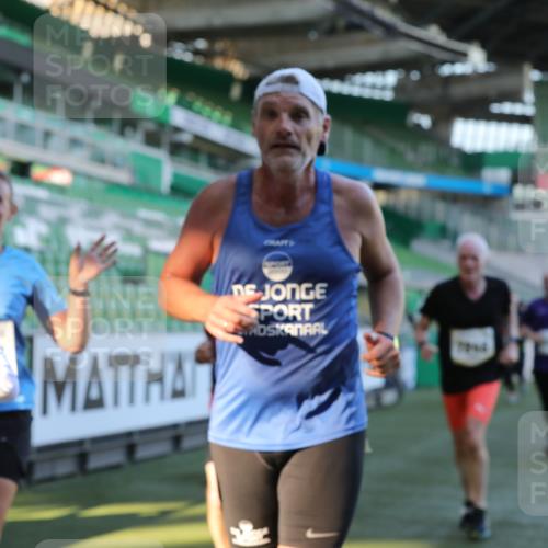 06.10.2024 - 19. swb-Marathon Bremen Yannick Fuchs http://msf.ph/oto/7449651 06.10.2024 10:32:14 Laufen im Stadion 7007, 7055, 7087, 7090, 7179, 7189, 7308, 7379, 7380, 7382, 7386, 7415, 7457, 7469, 7474, 7481, 7482, 7493, 7551, 7600, 7628, 7637, 7689, 7750, 7762, 7782, 7794, 7846, 7847, 7850, 7872, 7894, 7974, 7975, 8013, 8052, 8061, 8111, 8112, 8119, 8123, 8132, 8161, 8162, 8231, 8233, 8276, 8322, 8324, 8325, 8339, 8359, 8377, 8413, 8418, 8431, 8557, 8576, 8584, 8598, 8616, 8641, 8682, 8683, 8738, 8744, 8756, 8757, 8769, 8772, 8790, 8822, 8826, 8840, 8867, 8868, 8874, 9021, 9100, 9130 meine-sportfotos.de