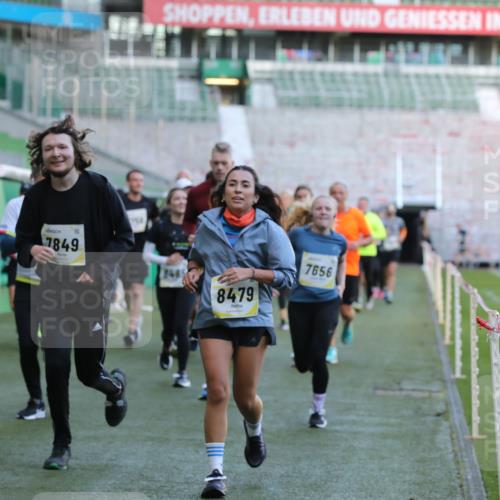 06.10.2024 - 19. swb-Marathon Bremen Yannick Fuchs http://msf.ph/oto/7449994 06.10.2024 10:32:58 Laufen im Stadion 7028, 7049, 7050, 7057, 7108, 7125, 7126, 7316, 7317, 7333, 7354, 7373, 7375, 7425, 7442, 7477, 7481, 7499, 7506, 7574, 7621, 7656, 7678, 7734, 7735, 7751, 7758, 7801, 7849, 7865, 7975, 8020, 8022, 8034, 8045, 8048, 8119, 8137, 8189, 8314, 8315, 8317, 8348, 8361, 8384, 8432, 8479, 8485, 8504, 8540, 8643, 8663, 8686, 8700, 8705, 8724, 8759, 8822, 8852, 8858, 8864, 8934, 9100, 9108, 9112, 9114, 9115, 9117, 9130 meine-sportfotos.de