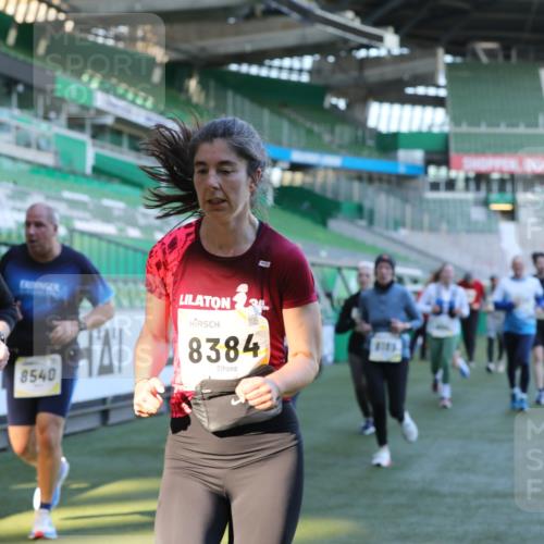 06.10.2024 - 19. swb-Marathon Bremen Yannick Fuchs http://msf.ph/oto/7450138 06.10.2024 10:33:16 Laufen im Stadion 7028, 7049, 7057, 7108, 7125, 7201, 7269, 7316, 7317, 7333, 7354, 7373, 7375, 7442, 7477, 7506, 7509, 7510, 7621, 7656, 7678, 7734, 7735, 7751, 7758, 7801, 7849, 7898, 8020, 8022, 8034, 8048, 8153, 8189, 8194, 8195, 8224, 8241, 8308, 8314, 8315, 8384, 8451, 8479, 8485, 8504, 8534, 8540, 8611, 8643, 8653, 8663, 8686, 8705, 8724, 8852, 8858, 8864, 8986, 9003, 9041, 9053, 9059, 9072, 9073, 9112, 9114, 9126 meine-sportfotos.de