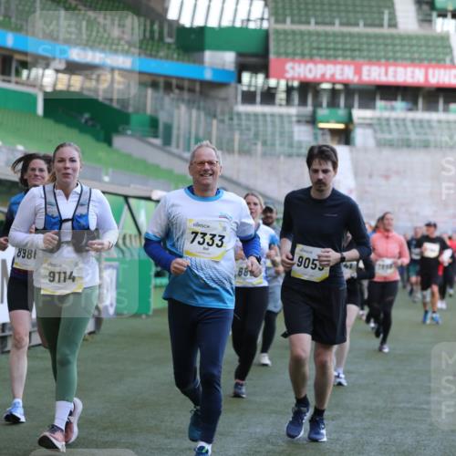 06.10.2024 - 19. swb-Marathon Bremen Yannick Fuchs http://msf.ph/oto/7450155 06.10.2024 10:33:18 Laufen im Stadion 7028, 7049, 7057, 7108, 7125, 7201, 7269, 7316, 7317, 7333, 7354, 7373, 7375, 7442, 7477, 7506, 7509, 7510, 7608, 7621, 7656, 7678, 7734, 7735, 7751, 7758, 7801, 7849, 7898, 8020, 8022, 8034, 8048, 8153, 8189, 8194, 8195, 8224, 8241, 8308, 8314, 8315, 8384, 8451, 8479, 8485, 8504, 8534, 8540, 8611, 8643, 8653, 8686, 8705, 8724, 8852, 8858, 8864, 8986, 9003, 9041, 9053, 9059, 9072, 9073, 9112, 9114, 9126 meine-sportfotos.de