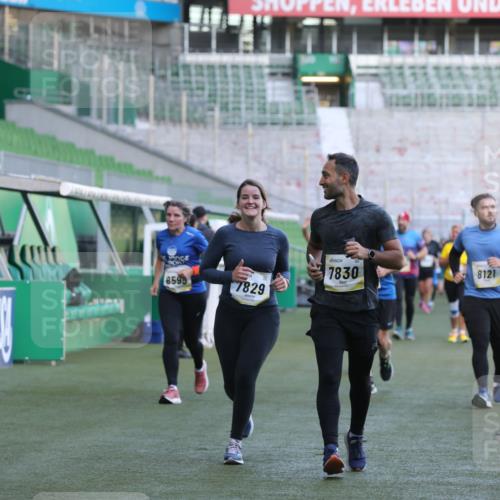 06.10.2024 - 19. swb-Marathon Bremen Yannick Fuchs http://msf.ph/oto/7450569 06.10.2024 10:35:31 Laufen im Stadion 7034, 7035, 7042, 7138, 7155, 7162, 7226, 7251, 7258, 7266, 7295, 7321, 7341, 7353, 7391, 7393, 7428, 7468, 7478, 7479, 7490, 7514, 7515, 7829, 7830, 7863, 7899, 7900, 7902, 7904, 7923, 7932, 7955, 7967, 8073, 8074, 8121, 8131, 8144, 8183, 8191, 8225, 8273, 8370, 8378, 8409, 8410, 8421, 8425, 8449, 8450, 8506, 8588, 8589, 8595, 8698, 8760, 8799, 8818, 8837, 8952, 8957, 9029, 9666 meine-sportfotos.de