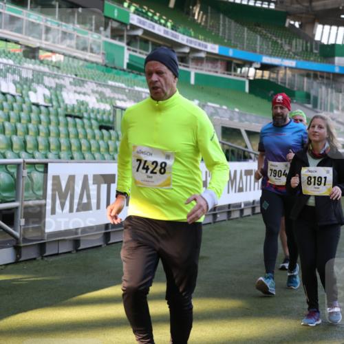 06.10.2024 - 19. swb-Marathon Bremen Yannick Fuchs http://msf.ph/oto/7450625 06.10.2024 10:35:44 Laufen im Stadion 7018, 7020, 7182, 7258, 7266, 7341, 7353, 7391, 7393, 7428, 7460, 7462, 7490, 7514, 7515, 7686, 7694, 7724, 7829, 7830, 7863, 7878, 7902, 7904, 7923, 7937, 7967, 7969, 7977, 8096, 8121, 8131, 8191, 8212, 8225, 8265, 8273, 8409, 8410, 8421, 8425, 8449, 8483, 8562, 8582, 8595, 8638, 8668, 8675, 8685, 8704, 8787, 8818, 8837, 8940, 8941, 8952, 8957, 9017, 9029, 9128, 9666 meine-sportfotos.de