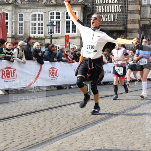 06.10.2024 - 19. swb-Marathon Bremen Strokosch-Dieckow http://msf.ph/oto/7471707 06.10.2024 14:06:14 Ziel 855, 1193, 1285, 1483, 2291, 2572, 2642, 2692, 2761, 3047, 3096, 3371, 3438, 3568, 3574, 3640, 4367, 4488, 4504, 4533, 4818, 5378, 5558, 5710, 5712, 5836, 5964, 6057, 6059, 6304 meine-sportfotos.de