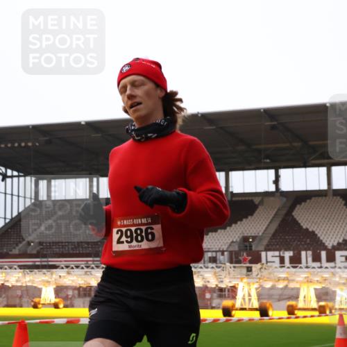 08.12.2024 - St. Pauli X-Mass-Run No. 14 Yannick Fuchs http://msf.ph/oto/7471738 08.12.2024 09:48:04 Ziel 2986 meine-sportfotos.de