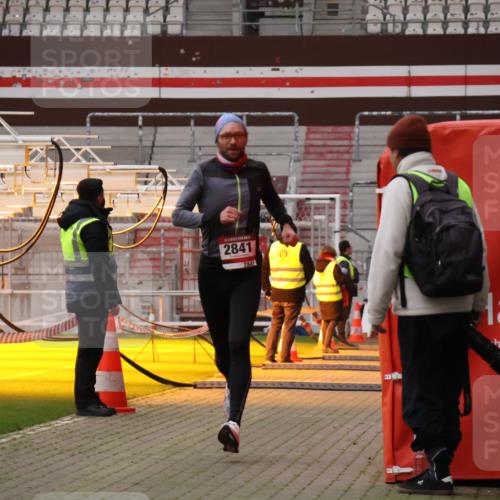 08.12.2024 - St. Pauli X-Mass-Run No. 14 Yannick Fuchs http://msf.ph/oto/7471780 08.12.2024 09:50:15 Ziel 2841, 3164 meine-sportfotos.de
