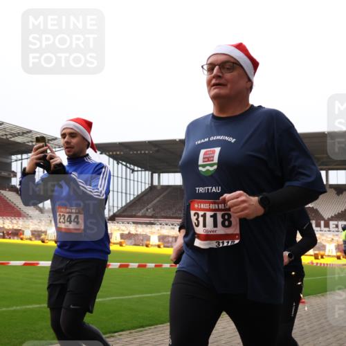 08.12.2024 - St. Pauli X-Mass-Run No. 14 Yannick Fuchs http://msf.ph/oto/7471797 08.12.2024 10:05:53 Ziel 175, 751, 932, 1178, 1243, 1605, 1643, 1650, 1957, 2077, 2306, 2308, 2344, 2435, 2474, 2603, 2864, 2866, 2908, 3114, 3115, 3118, 3184, 3302 meine-sportfotos.de