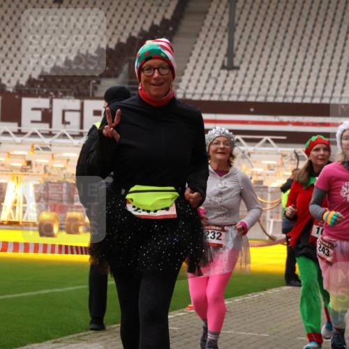 08.12.2024 - St. Pauli X-Mass-Run No. 14 Yannick Fuchs http://msf.ph/oto/7471806 08.12.2024 10:05:56 Ziel 175, 751, 932, 1068, 1178, 1243, 1605, 1643, 1650, 1957, 2077, 2306, 2308, 2344, 2435, 2474, 2603, 2864, 2908, 3114, 3115, 3118, 3184, 3302 meine-sportfotos.de