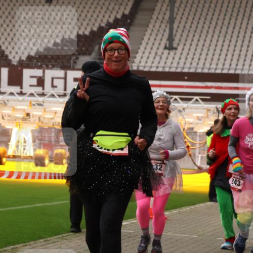 08.12.2024 - St. Pauli X-Mass-Run No. 14 Yannick Fuchs http://msf.ph/oto/7471808 08.12.2024 10:05:57 Ziel 65, 175, 751, 932, 1068, 1178, 1243, 1605, 1643, 1650, 2077, 2306, 2308, 2344, 2435, 2474, 2603, 2864, 2908, 3006, 3114, 3115, 3118, 3184, 3302 meine-sportfotos.de