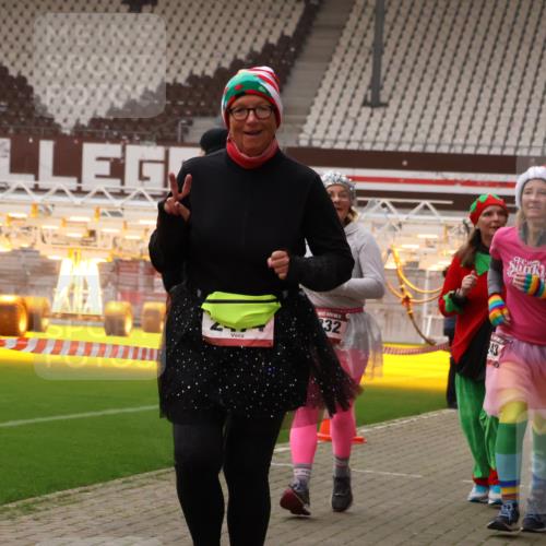 08.12.2024 - St. Pauli X-Mass-Run No. 14 Yannick Fuchs http://msf.ph/oto/7471813 08.12.2024 10:05:57 Ziel 65, 175, 751, 932, 1068, 1178, 1243, 1605, 1643, 1650, 2077, 2306, 2308, 2344, 2435, 2474, 2603, 2864, 2908, 3006, 3114, 3115, 3118, 3184, 3302 meine-sportfotos.de