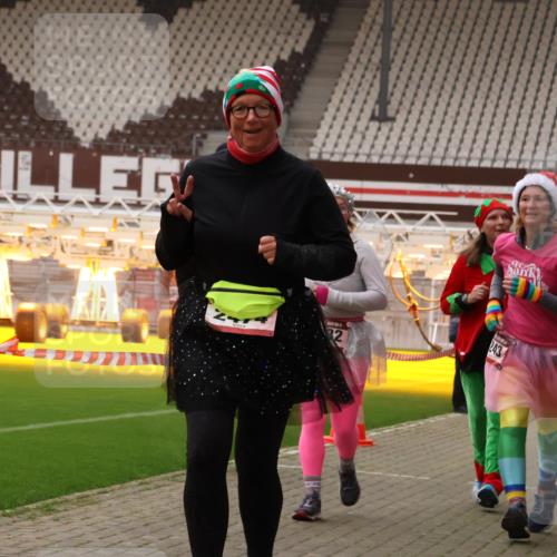 08.12.2024 - St. Pauli X-Mass-Run No. 14 Yannick Fuchs http://msf.ph/oto/7471815 08.12.2024 10:05:57 Ziel 65, 175, 751, 932, 1068, 1178, 1243, 1605, 1643, 1650, 2077, 2306, 2308, 2344, 2435, 2474, 2603, 2864, 2908, 3006, 3114, 3115, 3118, 3184, 3302 meine-sportfotos.de