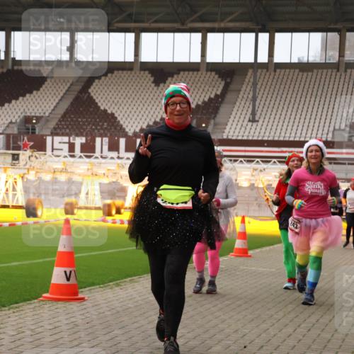 08.12.2024 - St. Pauli X-Mass-Run No. 14 Yannick Fuchs http://msf.ph/oto/7471822 08.12.2024 10:05:57 Ziel 65, 175, 751, 932, 1068, 1178, 1243, 1605, 1643, 1650, 2077, 2306, 2308, 2344, 2435, 2474, 2603, 2864, 2908, 3006, 3114, 3115, 3118, 3184, 3302 meine-sportfotos.de