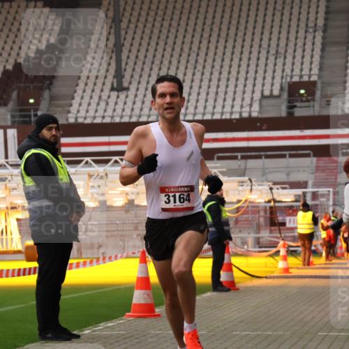08.12.2024 - St. Pauli X-Mass-Run No. 14 Yannick Fuchs http://msf.ph/oto/7471823 08.12.2024 09:50:31 Ziel 2957, 3164 meine-sportfotos.de