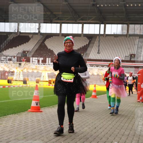 08.12.2024 - St. Pauli X-Mass-Run No. 14 Yannick Fuchs http://msf.ph/oto/7471829 08.12.2024 10:05:57 Ziel 65, 175, 751, 932, 1068, 1178, 1243, 1605, 1643, 1650, 2077, 2306, 2308, 2344, 2435, 2474, 2603, 2864, 2908, 3006, 3114, 3115, 3118, 3184, 3302 meine-sportfotos.de