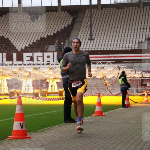 08.12.2024 - St. Pauli X-Mass-Run No. 14 Yannick Fuchs http://msf.ph/oto/7471898 08.12.2024 09:50:42 Ziel 2957 meine-sportfotos.de