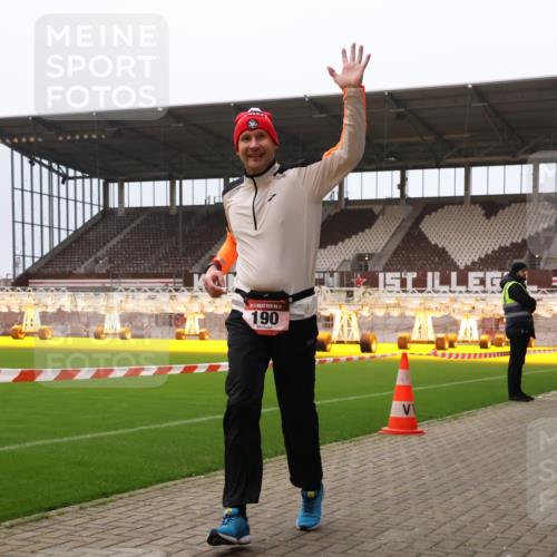 08.12.2024 - St. Pauli X-Mass-Run No. 14 Yannick Fuchs http://msf.ph/oto/7471958 08.12.2024 10:06:12 Ziel 40, 65, 175, 696, 1013, 1016, 1068, 1232, 1243, 1563, 2474, 2894, 3006, 3184 meine-sportfotos.de