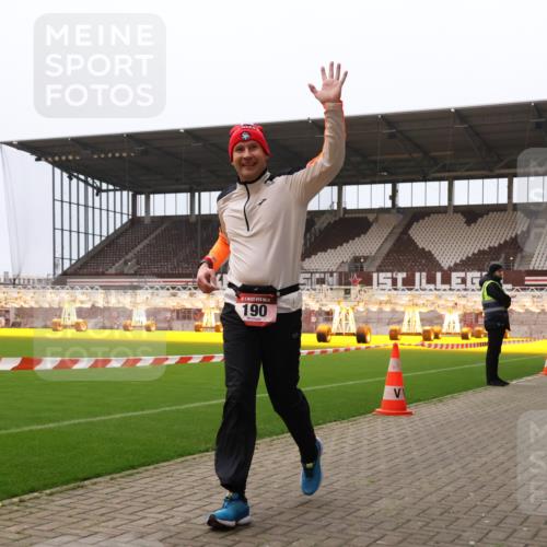 08.12.2024 - St. Pauli X-Mass-Run No. 14 Yannick Fuchs http://msf.ph/oto/7471960 08.12.2024 10:06:13 Ziel 40, 65, 175, 696, 1013, 1016, 1068, 1232, 1243, 1563, 2474, 2894, 3006 meine-sportfotos.de