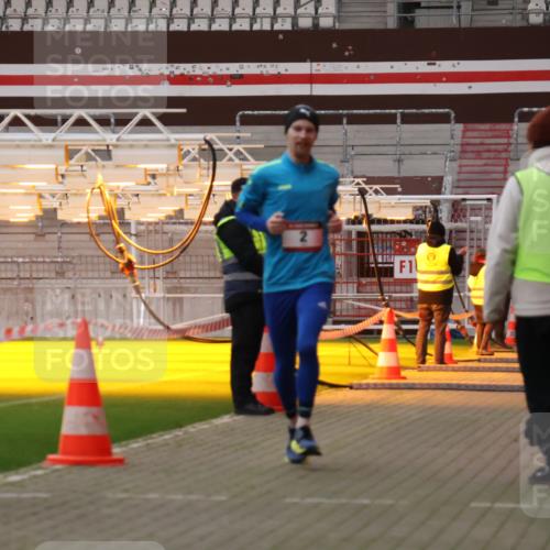 08.12.2024 - St. Pauli X-Mass-Run No. 14 Yannick Fuchs http://msf.ph/oto/7472040 08.12.2024 09:51:13 Ziel 2, 1607, 3309 meine-sportfotos.de
