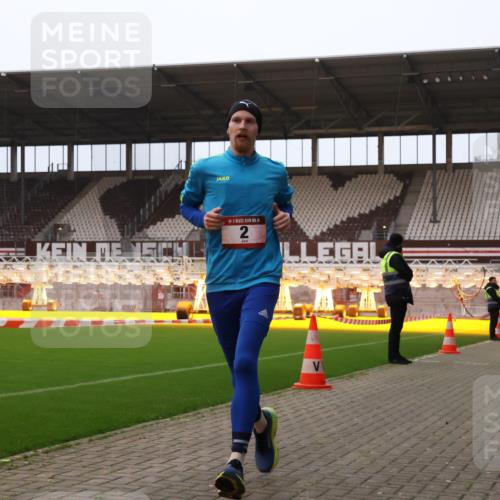 08.12.2024 - St. Pauli X-Mass-Run No. 14 Yannick Fuchs http://msf.ph/oto/7472091 08.12.2024 09:51:17 Ziel 2, 1607, 2757, 3309 meine-sportfotos.de