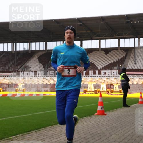 08.12.2024 - St. Pauli X-Mass-Run No. 14 Yannick Fuchs http://msf.ph/oto/7472098 08.12.2024 09:51:17 Ziel 2, 1607, 2757, 3309 meine-sportfotos.de