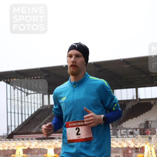 08.12.2024 - St. Pauli X-Mass-Run No. 14 Yannick Fuchs http://msf.ph/oto/7472105 08.12.2024 09:51:17 Ziel 2, 1607, 2757, 3309 meine-sportfotos.de