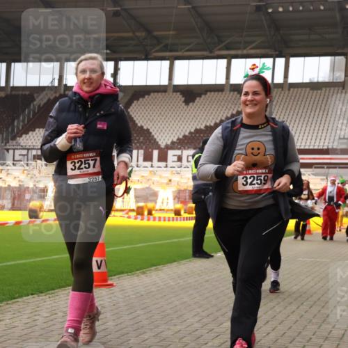 08.12.2024 - St. Pauli X-Mass-Run No. 14 Yannick Fuchs http://msf.ph/oto/7472188 08.12.2024 10:06:35 Ziel 78, 529, 621, 698, 795, 885, 890, 1424, 1786, 2003, 2751, 3257, 3259 meine-sportfotos.de