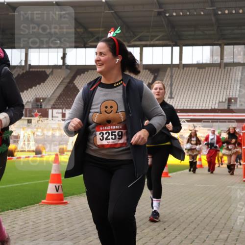 08.12.2024 - St. Pauli X-Mass-Run No. 14 Yannick Fuchs http://msf.ph/oto/7472192 08.12.2024 10:06:35 Ziel 78, 529, 621, 698, 795, 885, 890, 1424, 1786, 2003, 2751, 3257, 3259 meine-sportfotos.de