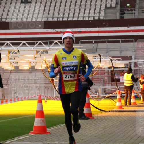 08.12.2024 - St. Pauli X-Mass-Run No. 14 Yannick Fuchs http://msf.ph/oto/7472197 08.12.2024 09:51:32 Ziel 2757, 3309 meine-sportfotos.de